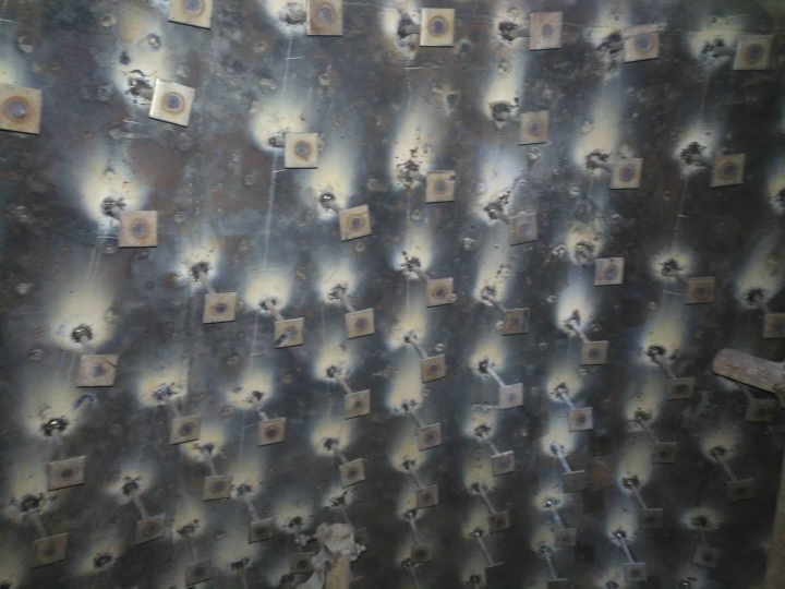 檢查錨固釘焊接質量